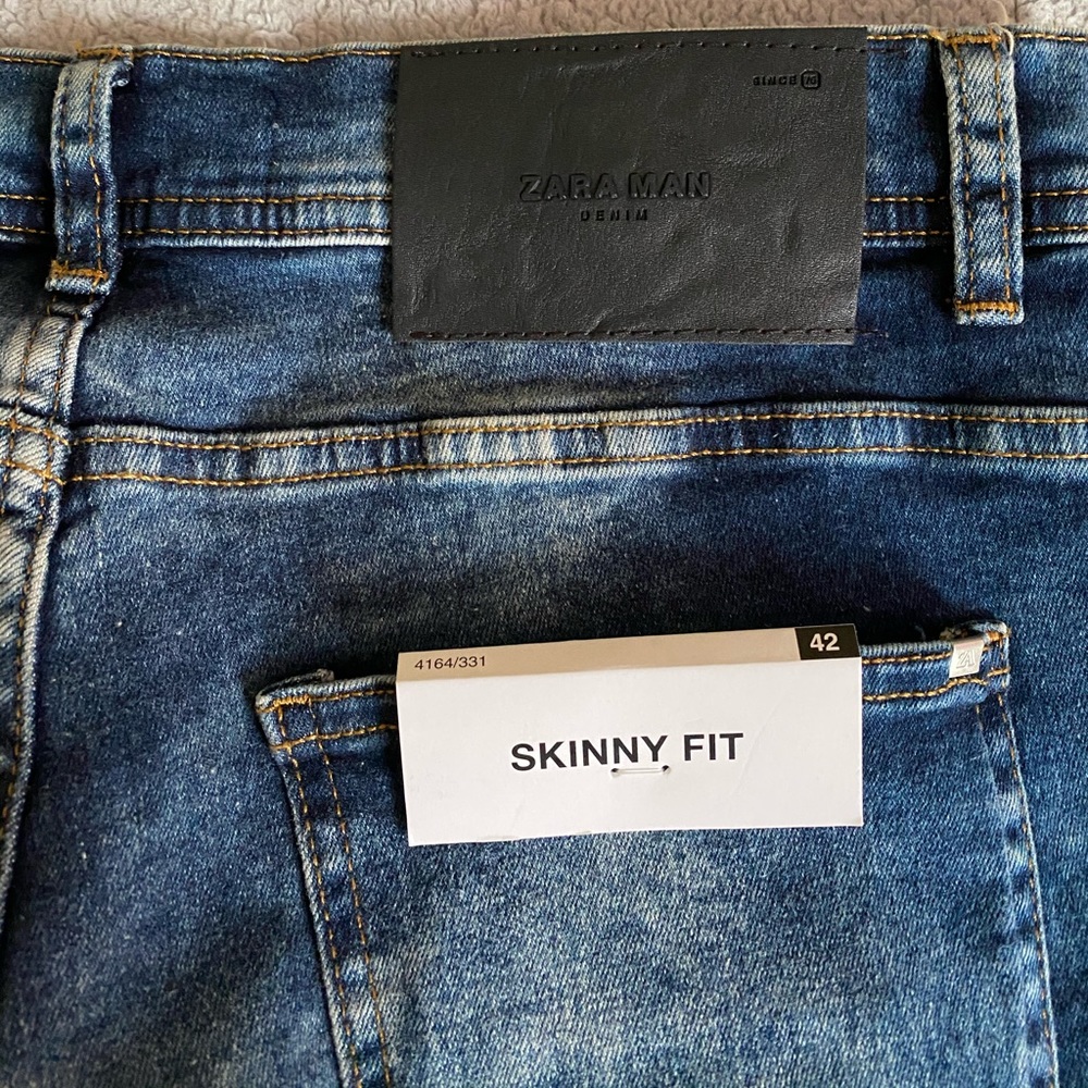 Zara Men’s Jeans w zipper design